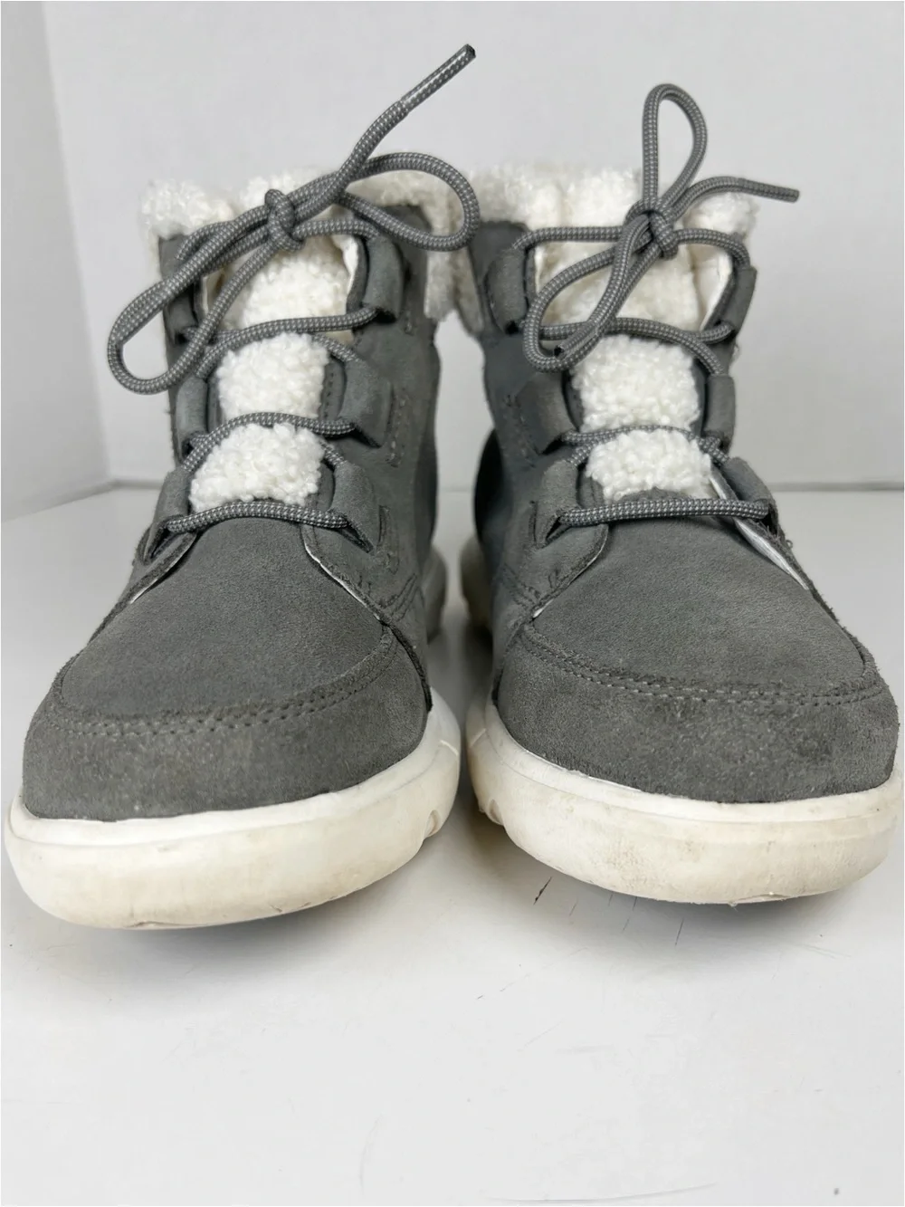 SOREL Women’s Size 6.5 Gray Suede Explorer II Next Carnival Waterproof Boots